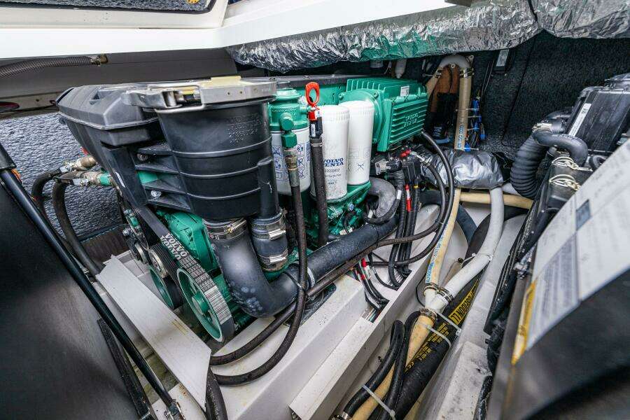 Crazy Love 40ft Nimbus Yacht For Sale