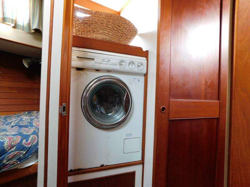 1986 Grand Banks 46 Classic Widebody