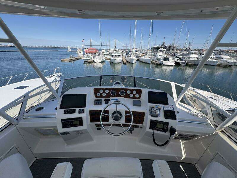 LOLA S ARK III 45ft Silverton Yacht For Sale