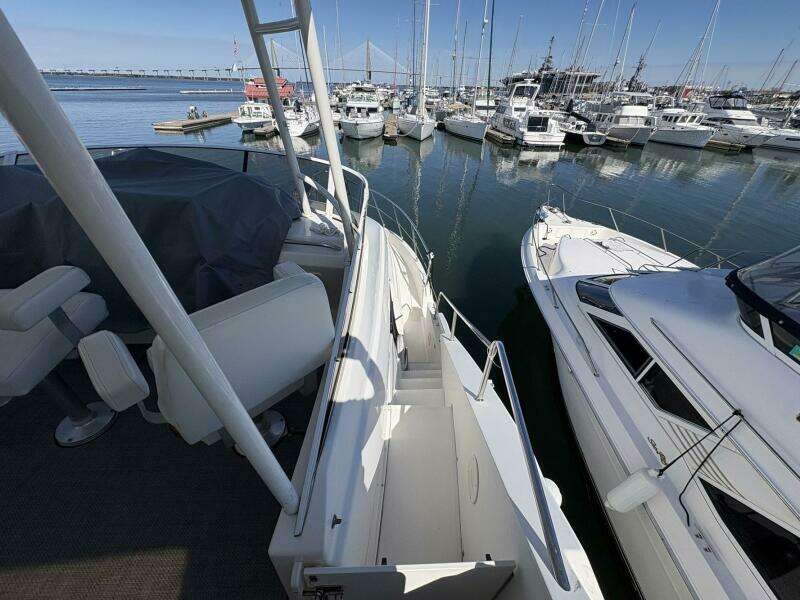 LOLA S ARK III 45ft Silverton Yacht For Sale