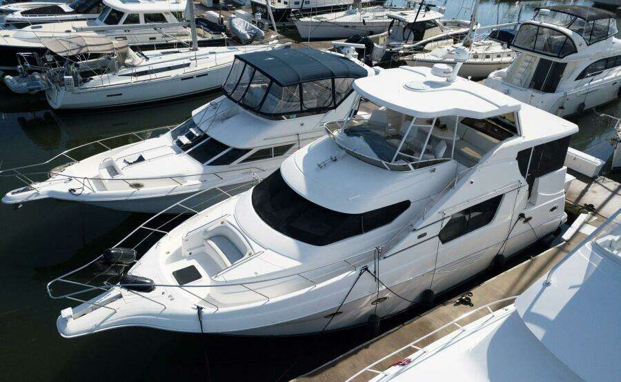 LOLA S ARK III 45ft Silverton Yacht For Sale