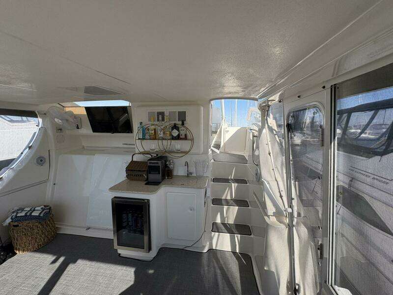 LOLA S ARK III 45ft Silverton Yacht For Sale