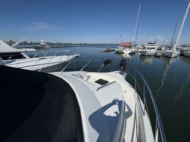 LOLA S ARK III 45ft Silverton Yacht For Sale