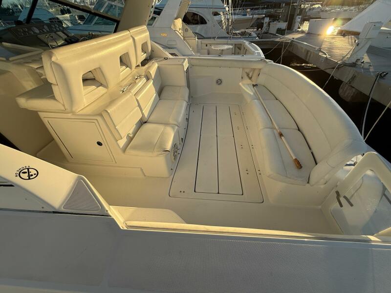 40' 2002 Tiara Yachts 4000 Express