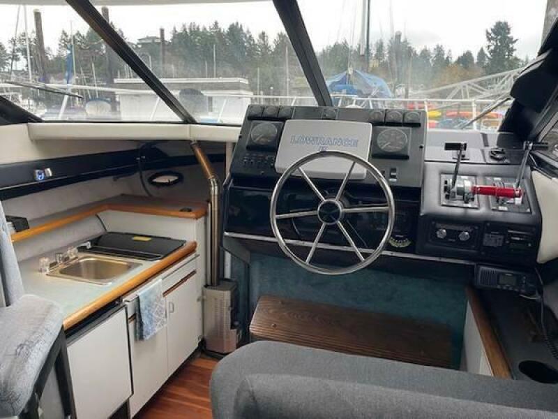 30' 1991 Bayliner 