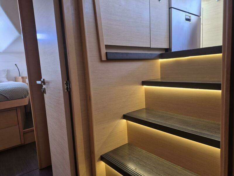 Miss Summer 45ft Lagoon Yacht For Sale