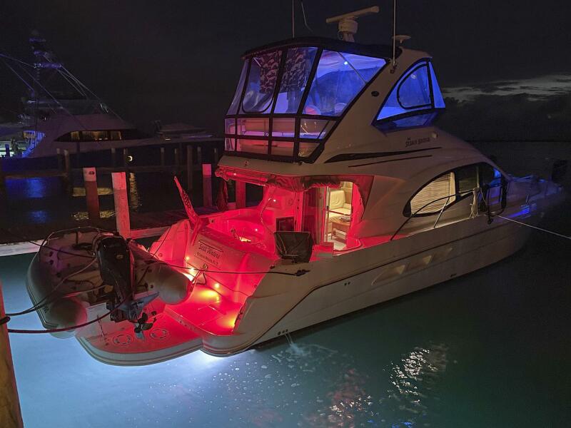 44' 2007 Sea Ray 44 Sedan Bridge