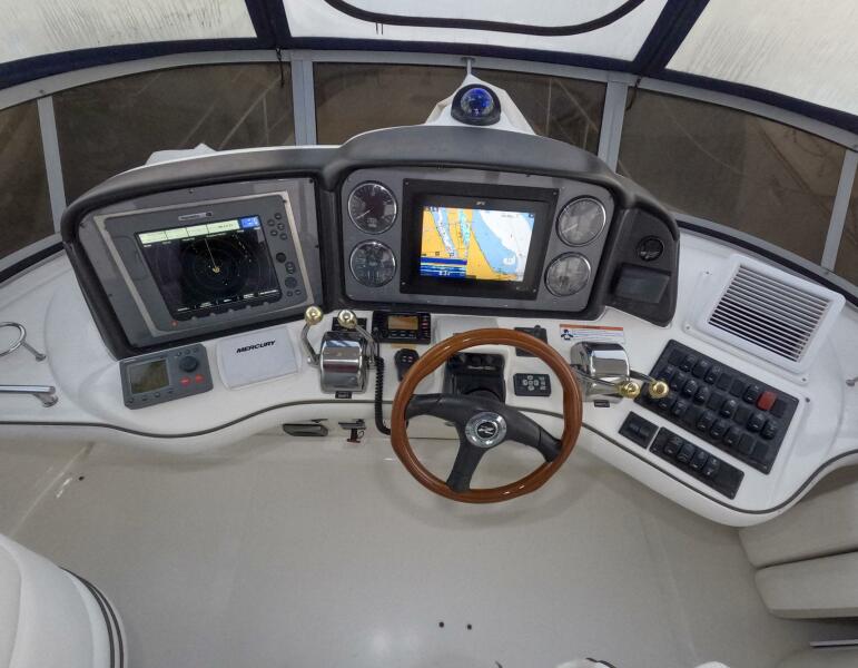 44' 2007 Sea Ray 44 Sedan Bridge