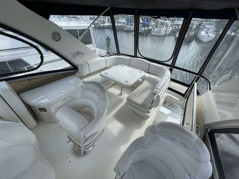 Still Waters 44ft Sea Ray Yacht For Sale
