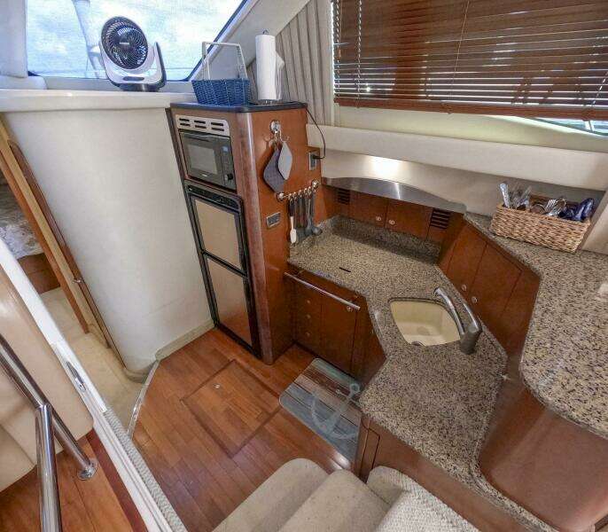 Still Waters 44ft Sea Ray Yacht For Sale