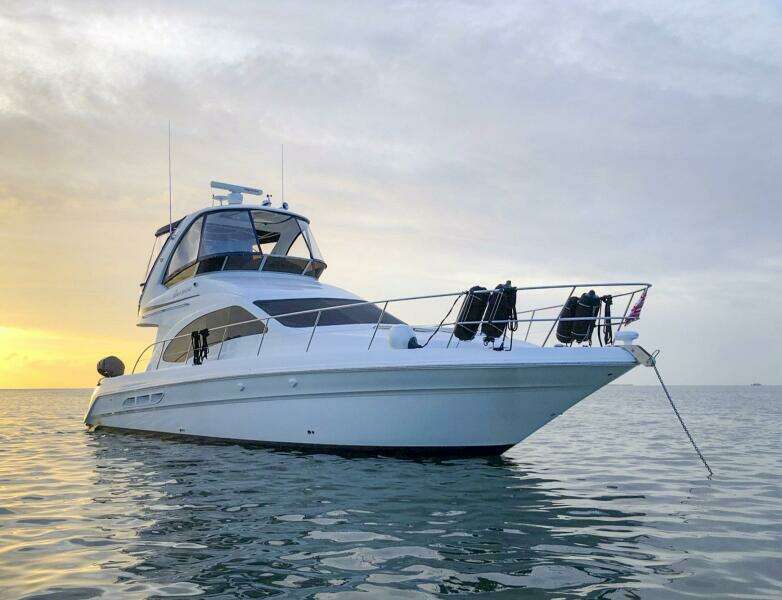 Still Waters 44ft Sea Ray Yacht For Sale