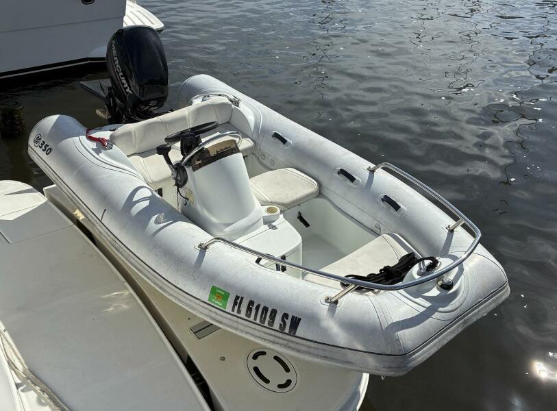 44' 2007 Sea Ray 44 Sedan Bridge