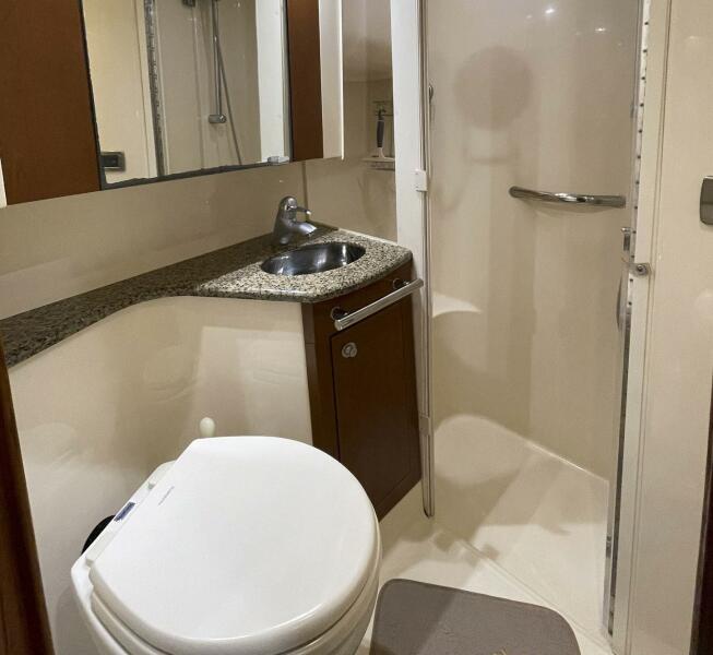 44' 2007 Sea Ray 44 Sedan Bridge