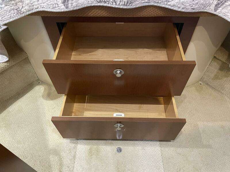 Still Waters 44ft Sea Ray Yacht For Sale