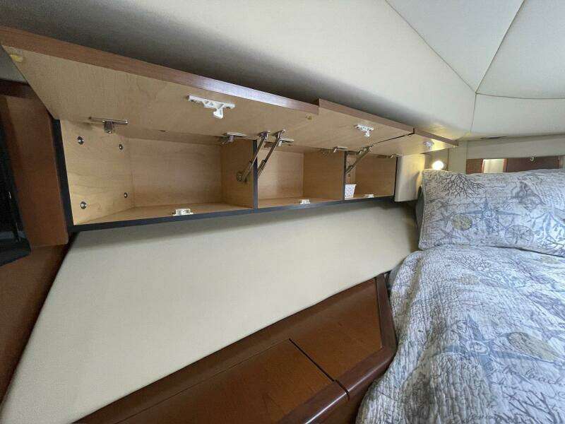 Still Waters 44ft Sea Ray Yacht For Sale