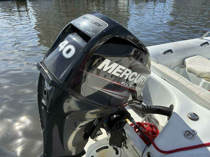 Still Waters 44ft Sea Ray Yacht For Sale