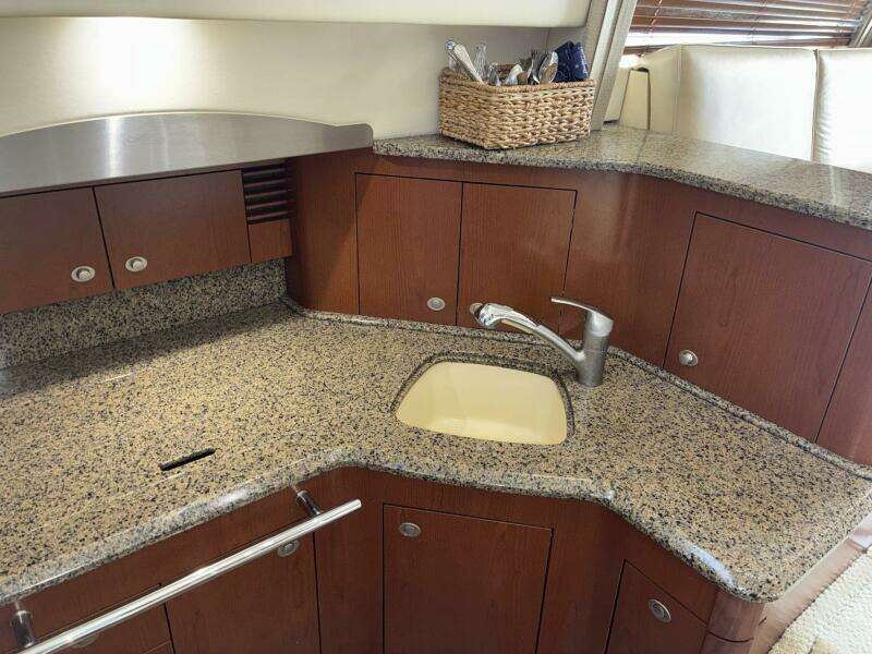 Still Waters 44ft Sea Ray Yacht For Sale