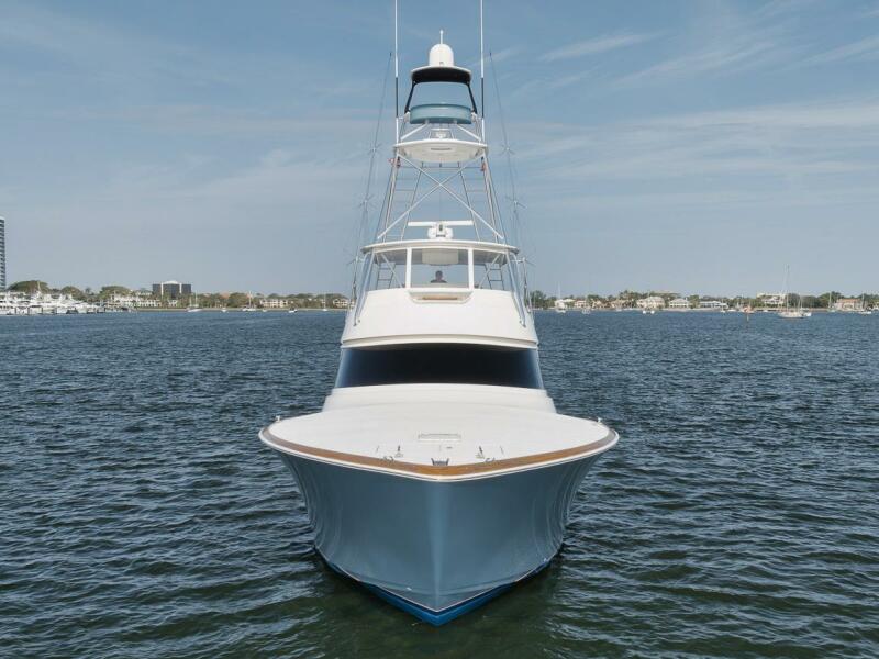 68' 2019 Viking 68 Convertible