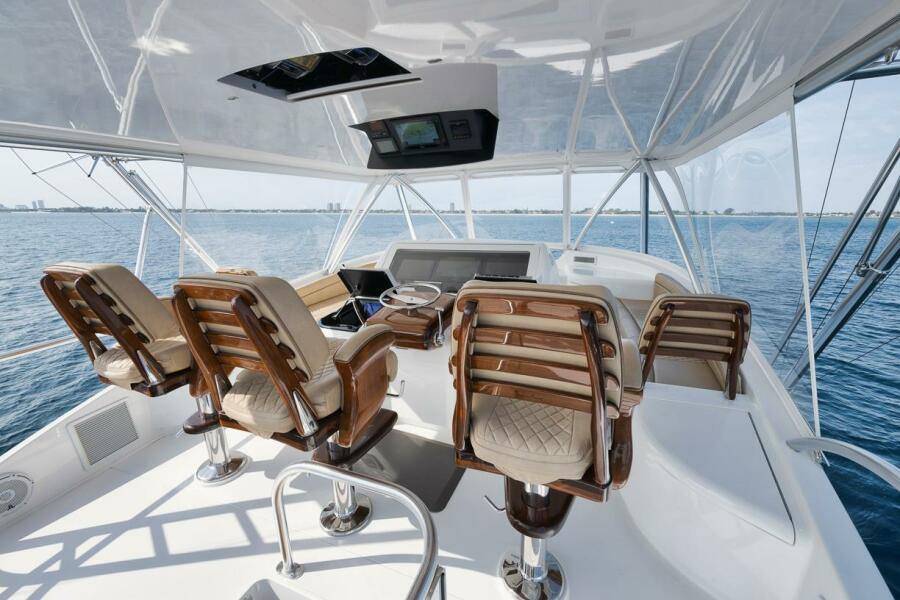 68' 2019 Viking 68 Convertible