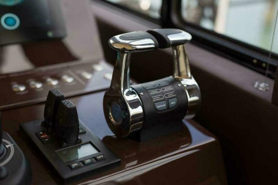 58' 2019 Sundeck Yachts 580 Sport