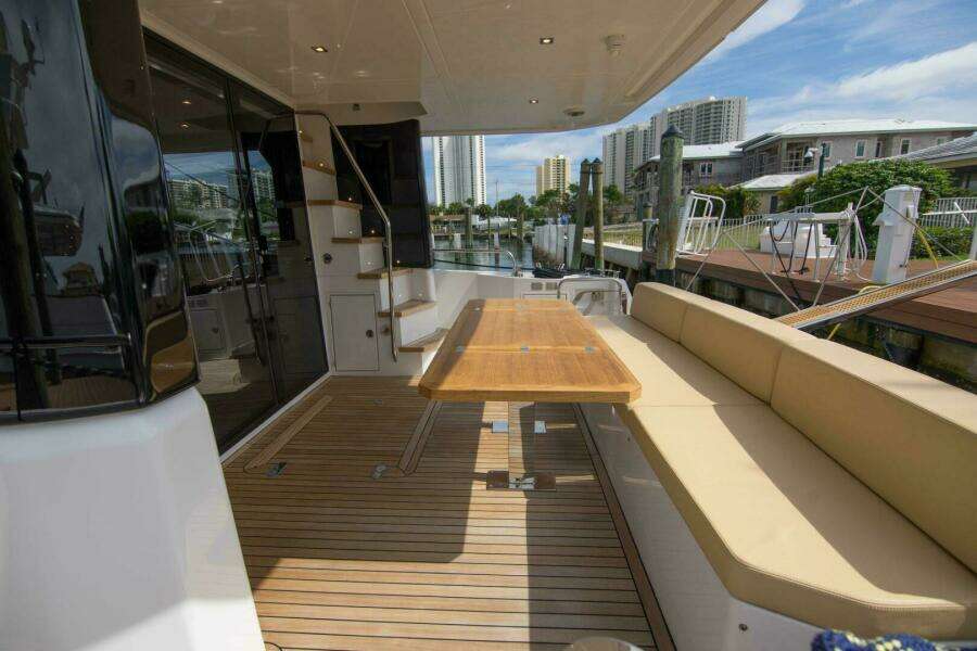BRIGANTE 58ft Sundeck Yachts Yacht For Sale