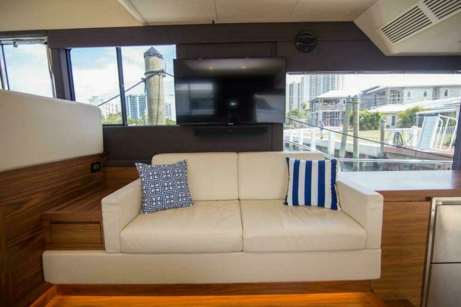 58' 2019 Sundeck Yachts 580 Sport