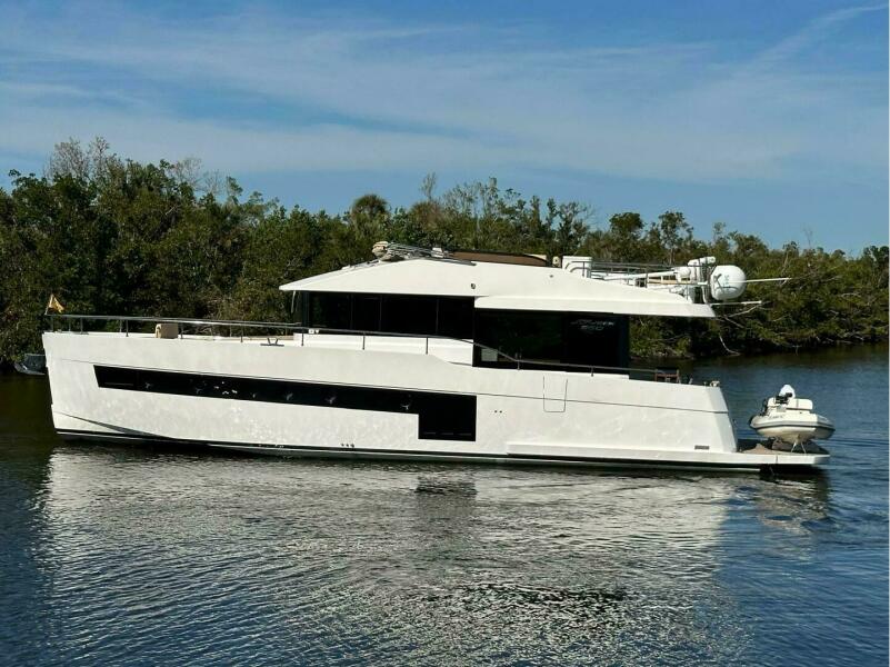 58' 2019 Sundeck Yachts 580 Sport