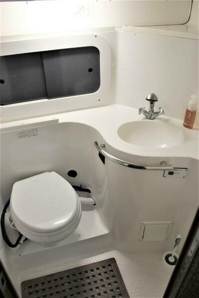 1996 Catalina 320