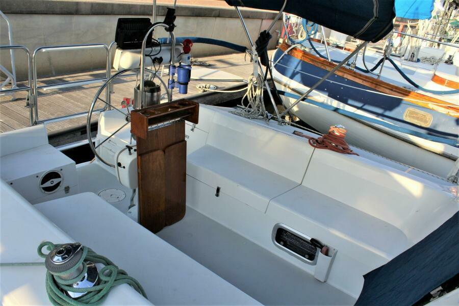 1996 Catalina 320