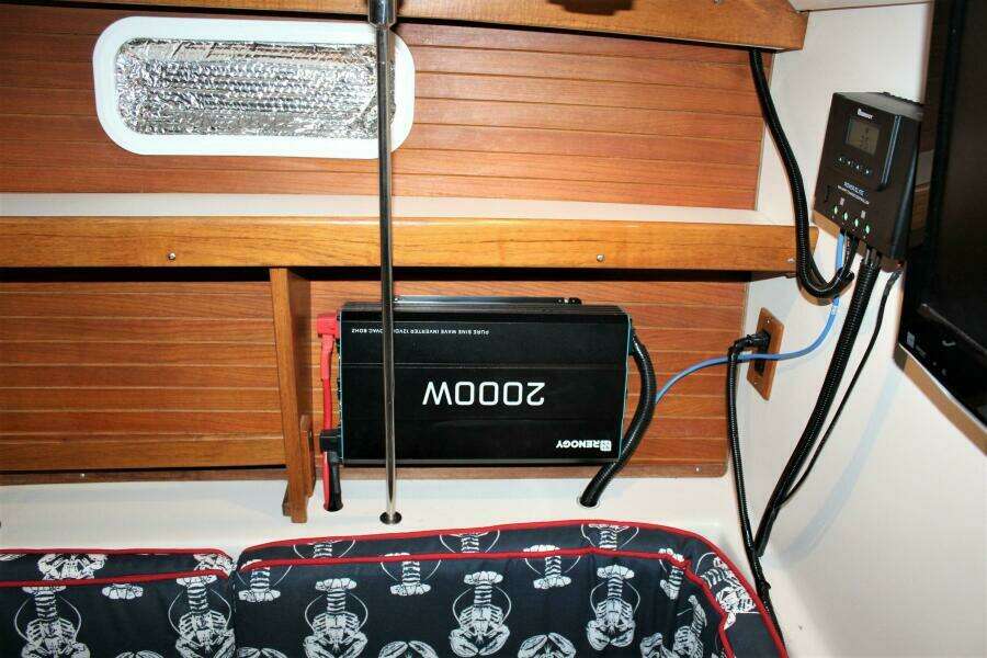 HUZZAH 32ft Catalina Yacht For Sale