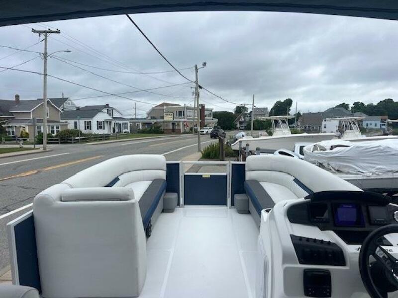 23' 2021 Hurricane Fun DEck