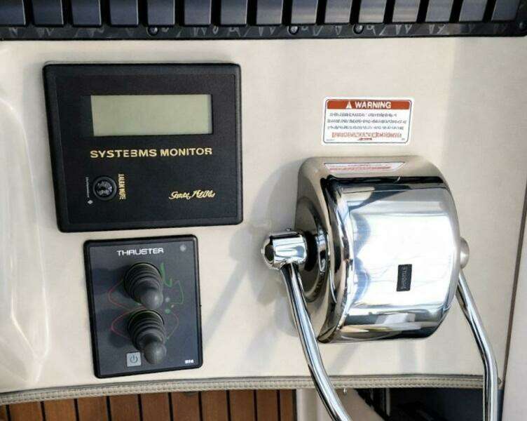 GOOD TROUBLE 39ft Sea Ray Yacht For Sale