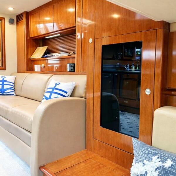 39' 2004 Sea Ray 390 Sundancer