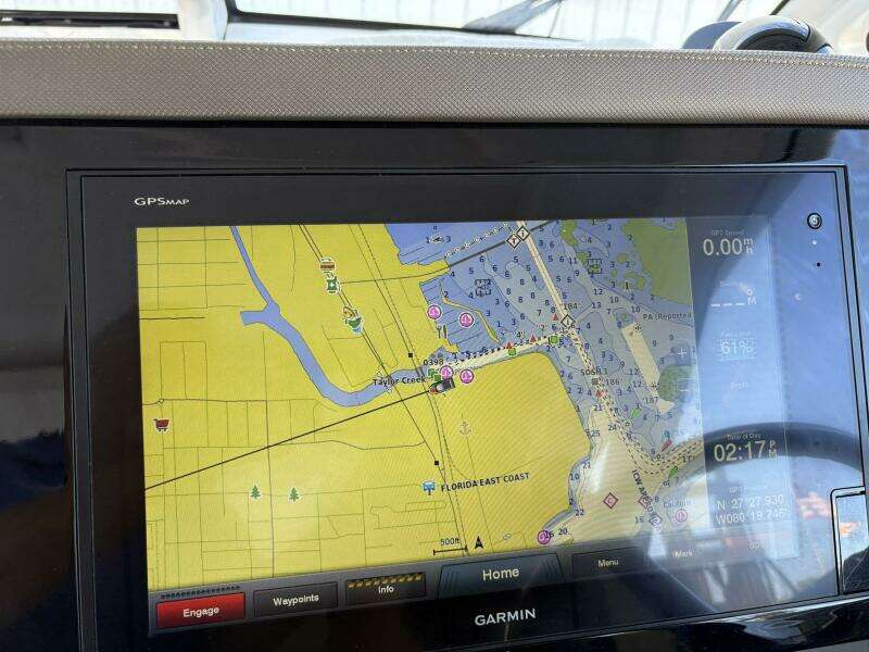 Famille 36ft Pursuit Yacht For Sale