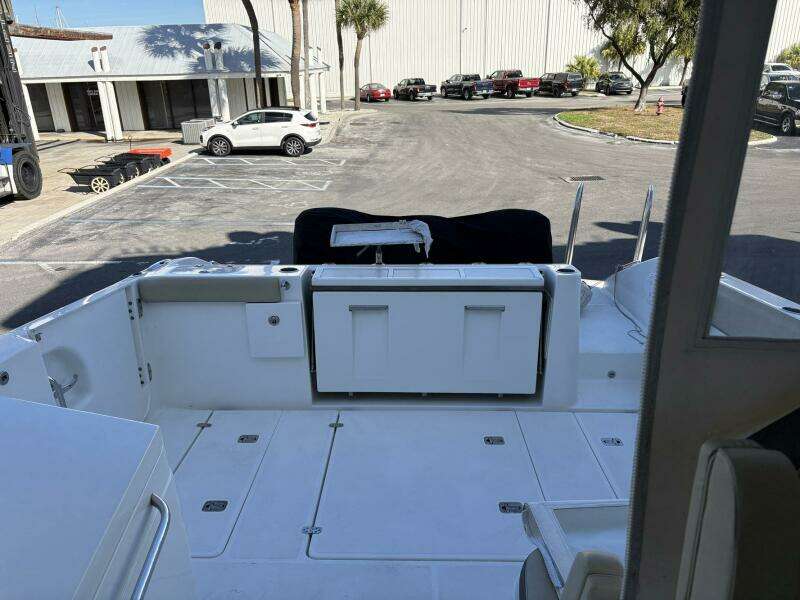 Famille 36ft Pursuit Yacht For Sale