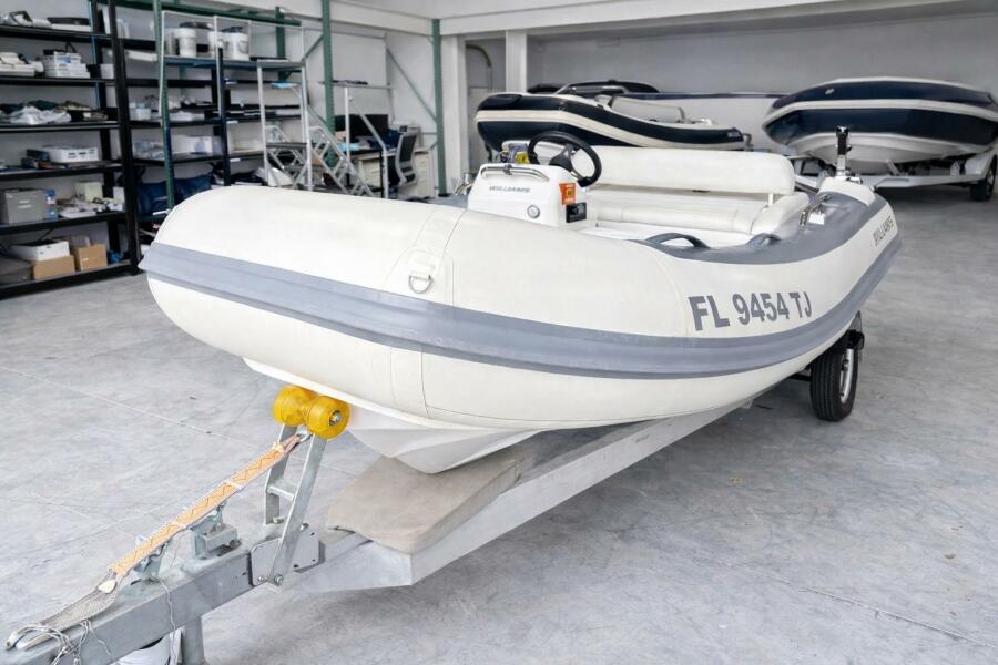 11' 2022 Williams Jet Tenders 345 Sport Jet