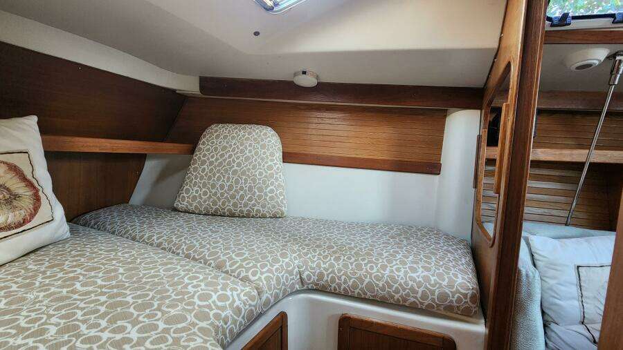 Beta Wave  32ft Catalina Yacht For Sale