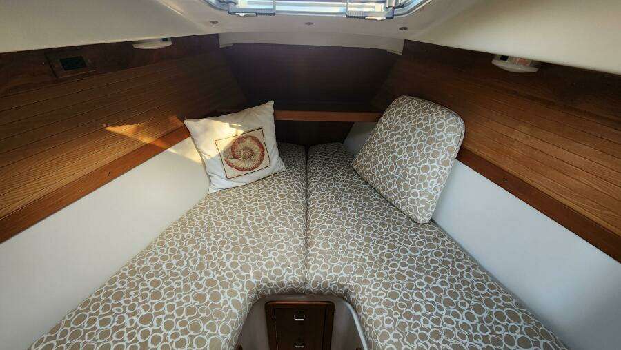 Beta Wave  32ft Catalina Yacht For Sale