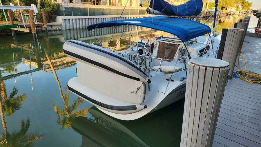 Beta Wave  32ft Catalina Yacht For Sale
