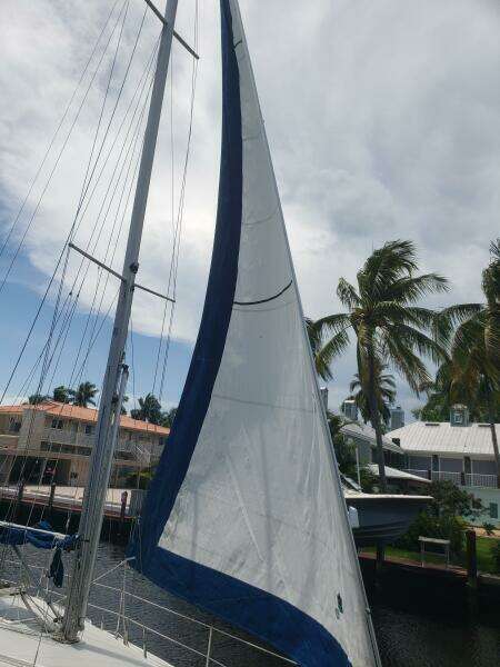 Beta Wave  32ft Catalina Yacht For Sale