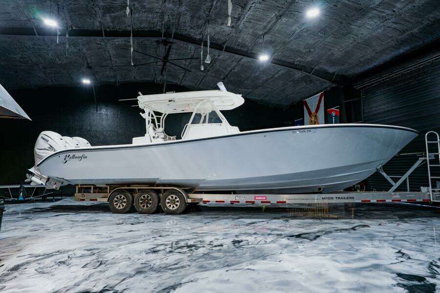 39ft Yellowfin Yacht For Sale