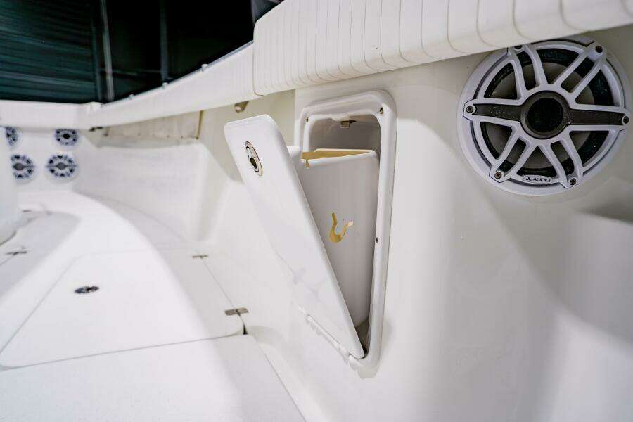 39ft Yellowfin Yacht For Sale