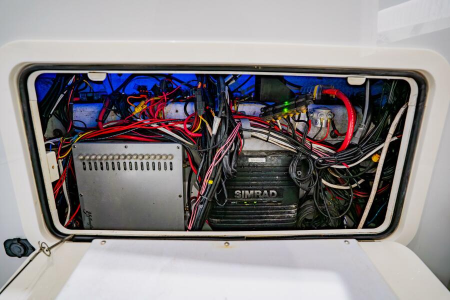 39' 2012 Yellowfin 39 Offshore