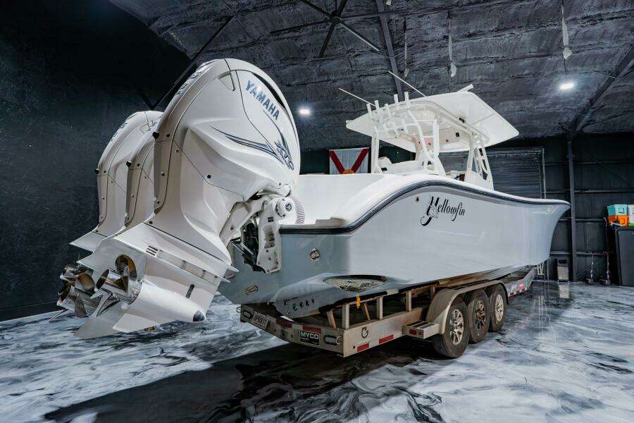 39ft Yellowfin Yacht For Sale