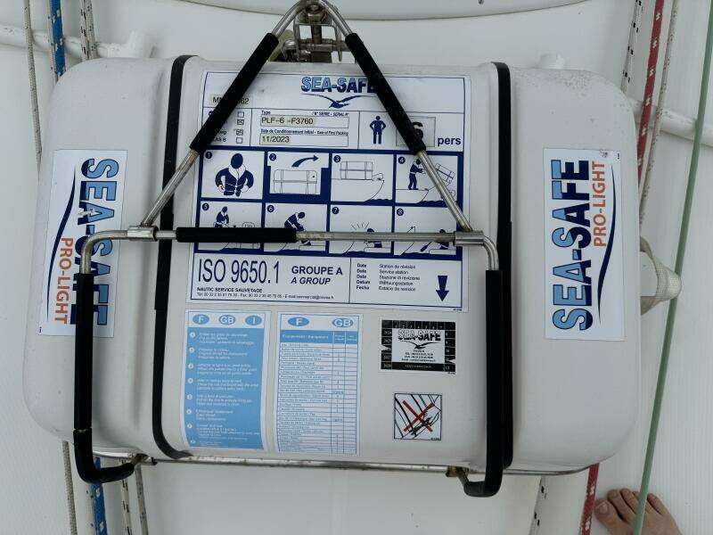 Layla 46ft Beneteau Yacht For Sale