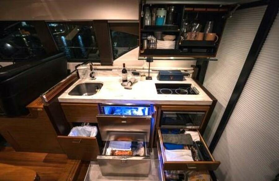 44' 2016 Tiara Yachts 44 Coupe