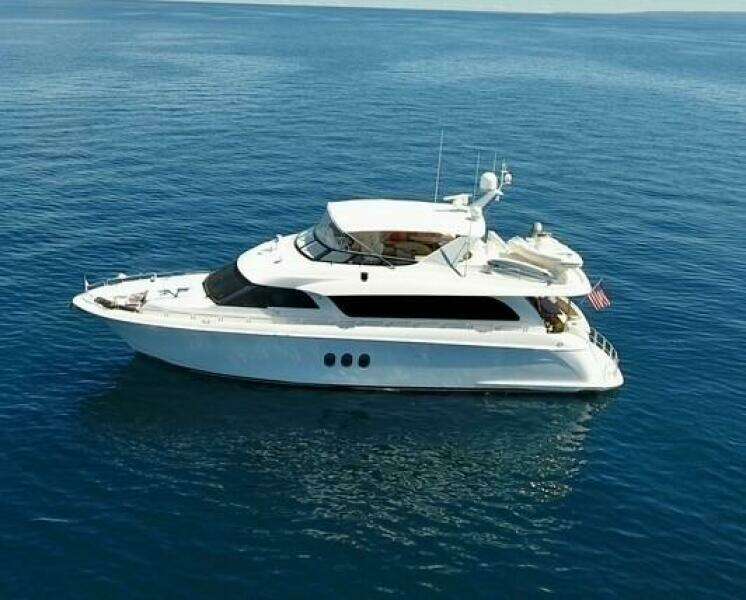 Photo of 72' Hatteras 72 Motor Yacht 2009