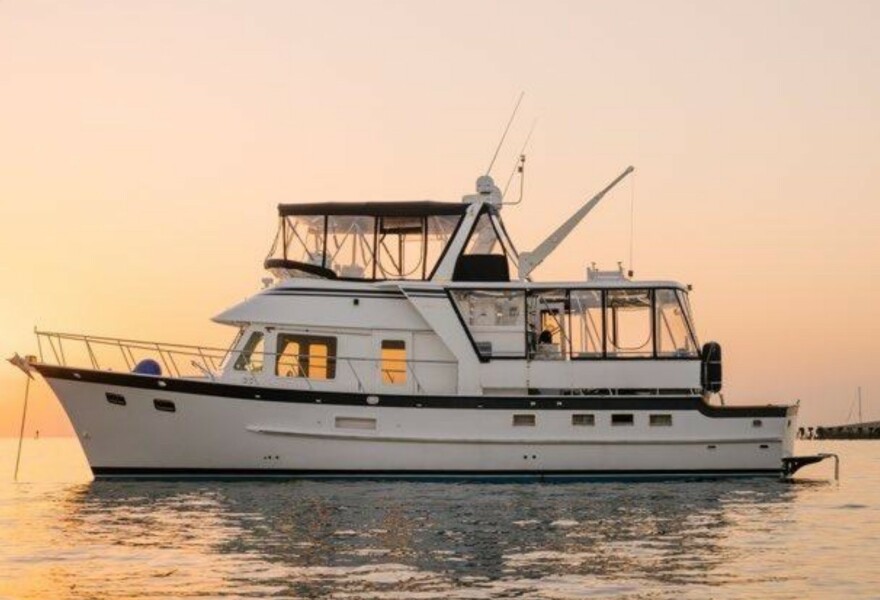 2005 DeFever Cockpit Motor Yacht