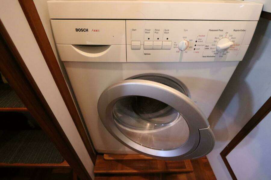 49ft DeFever Yacht For Sale