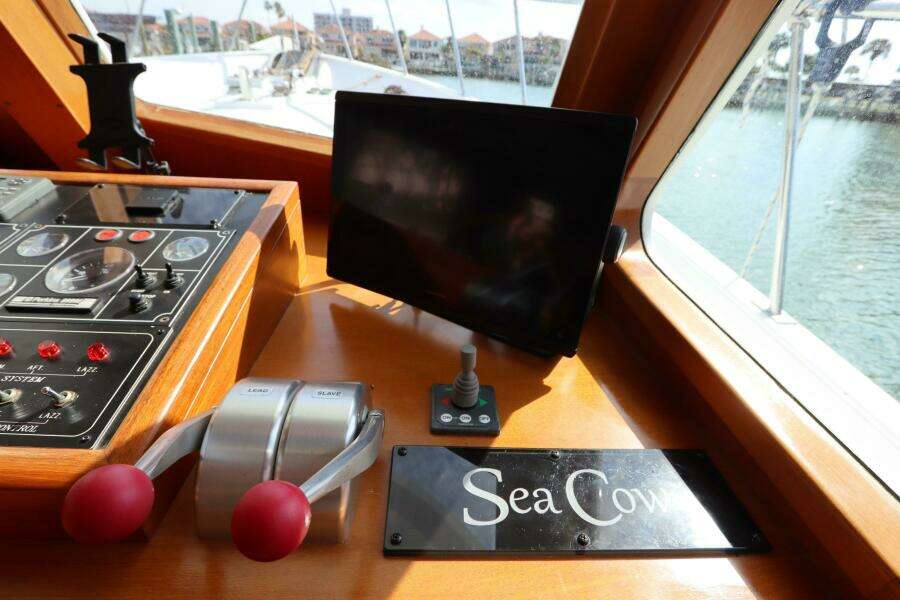 49ft DeFever Yacht For Sale